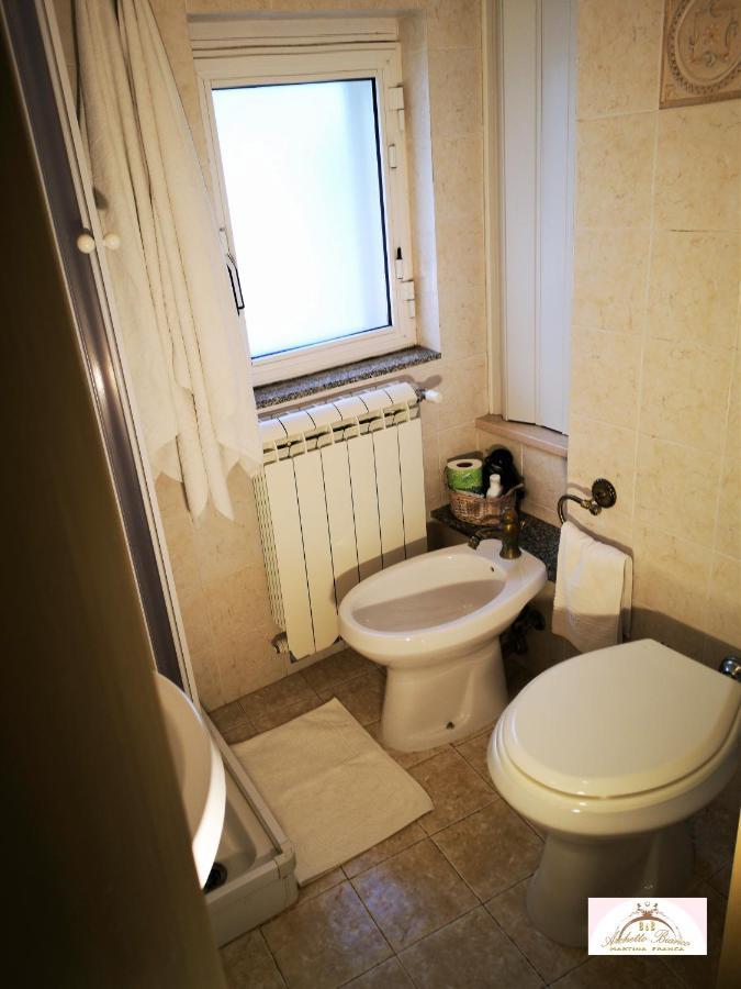 לינה וארוחת בוקר מרטינה פרנקה Archetto Bianco מראה חיצוני תמונה